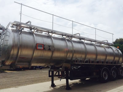 Vacuum Tanker Trailers from Rothdean
