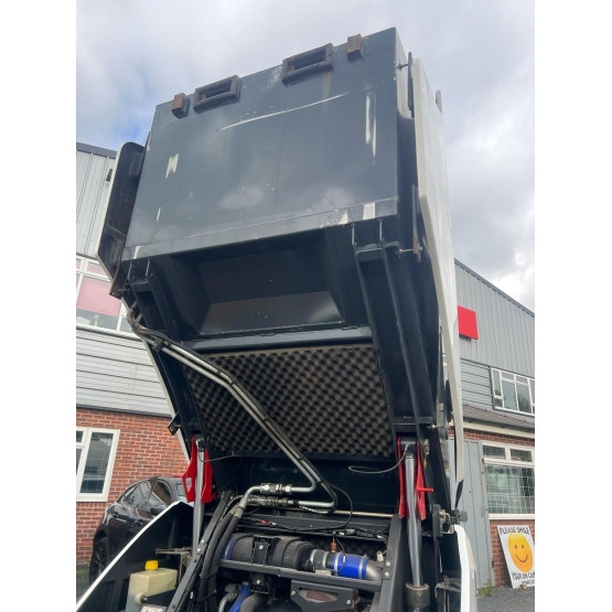 2020 JOHNSTON CX202 ROAD SWEEPER in Compact Sweepers