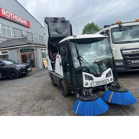 2020 JOHNSTON CX202 ROAD SWEEPER in Compact Sweepers