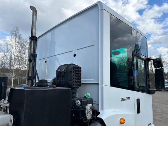 2009 MERCEDES ECONIC 2629 BLUETEC 5 in Gulley Suckers and Jetters
